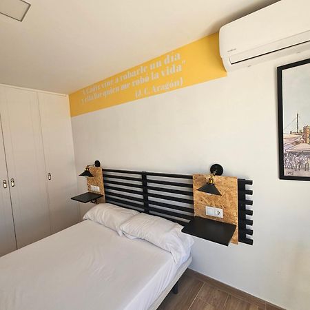 Apartamentos Plaza Santo Domingo Cádiz Eksteriør billede