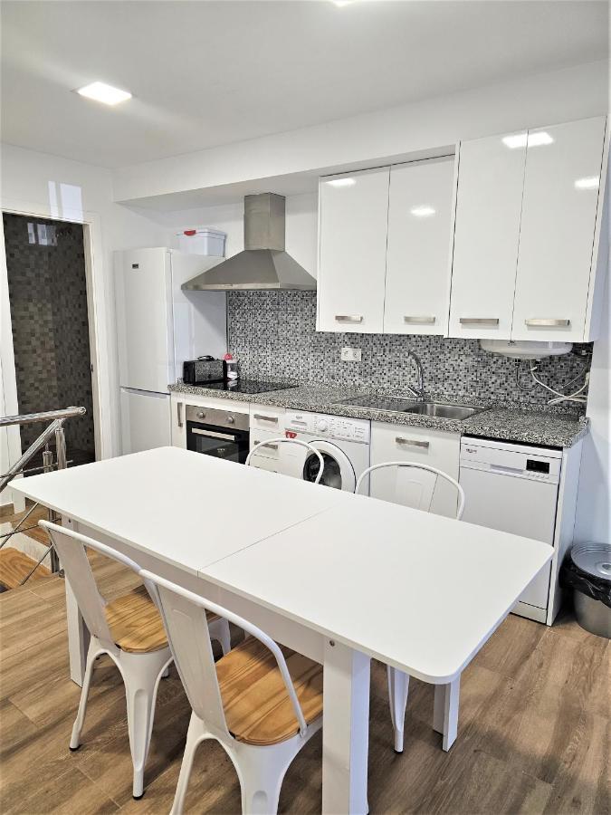 Apartamentos Plaza Santo Domingo Cádiz Eksteriør billede