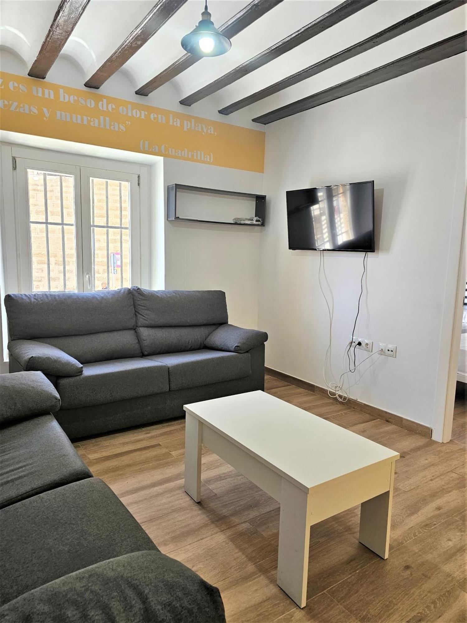 Apartamentos Plaza Santo Domingo Cádiz Eksteriør billede
